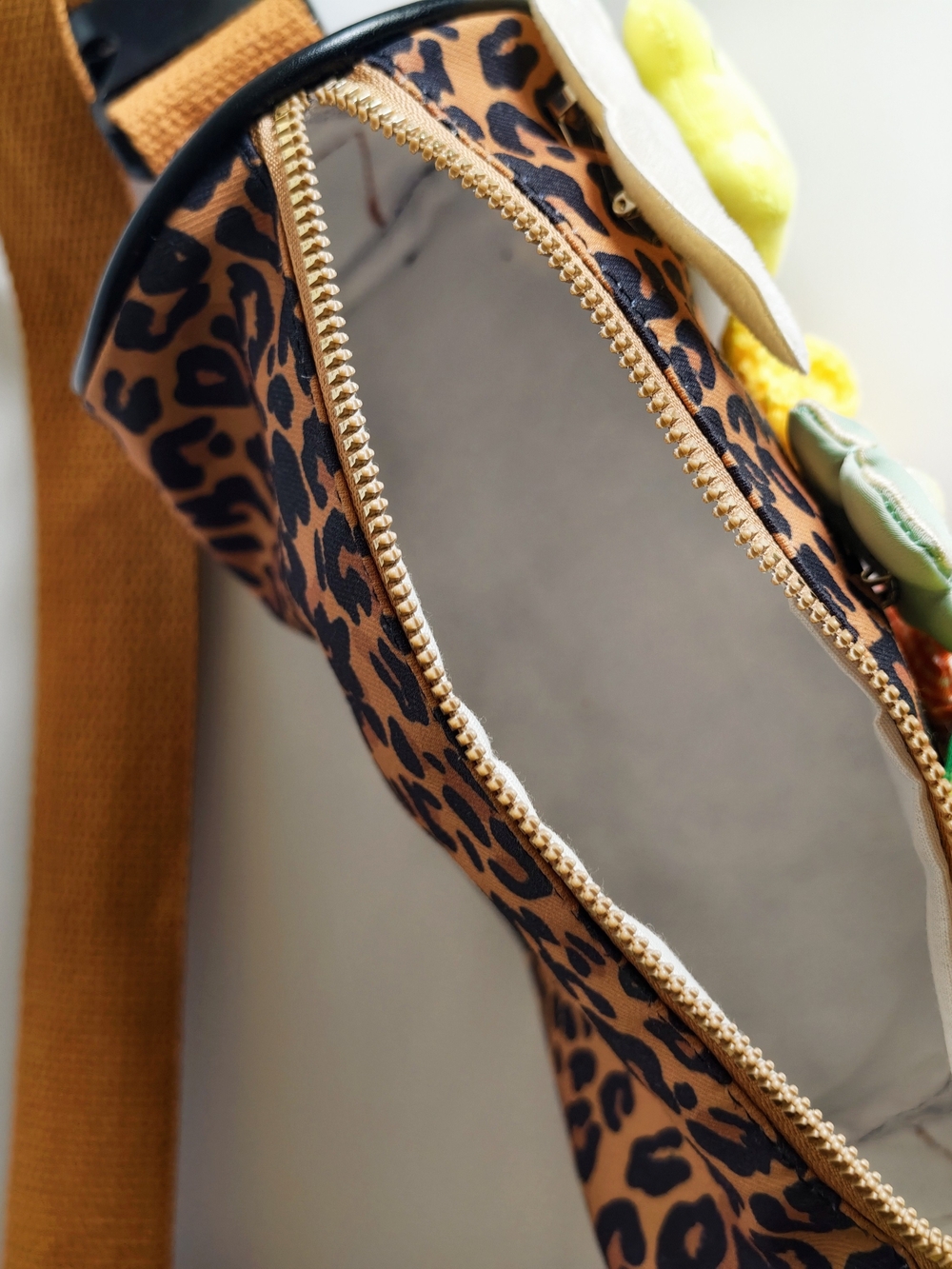 Leopard Print Crossbody Bag with Fun Charms - Rust Strap - Picture 7 of 13